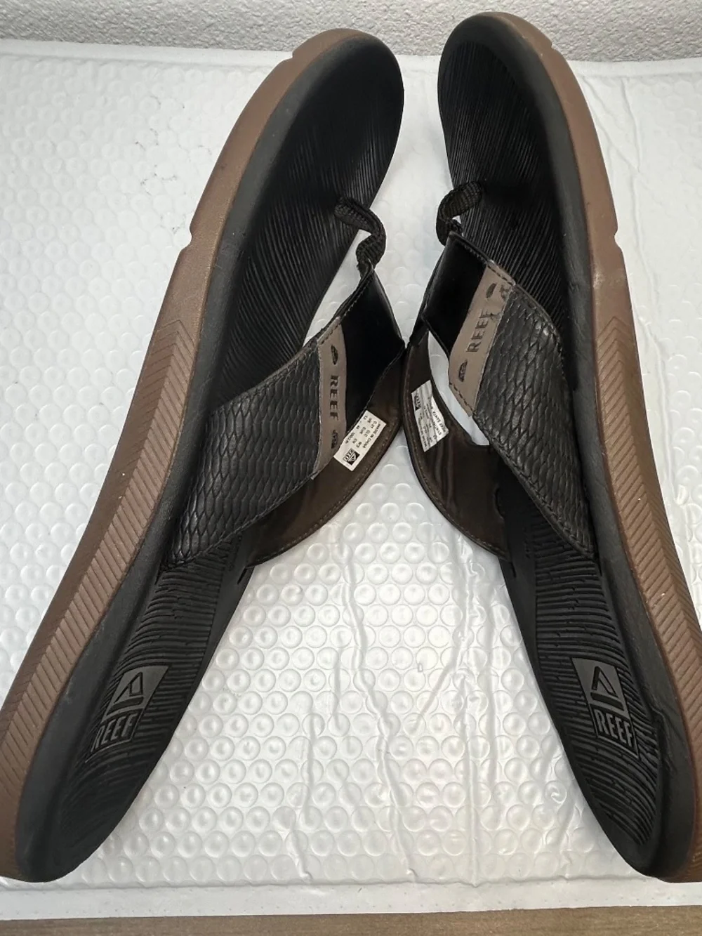 Share Reef Men's Santa Ana Flip Flops Black Water-Friendly Comfort Sandals Sz 12